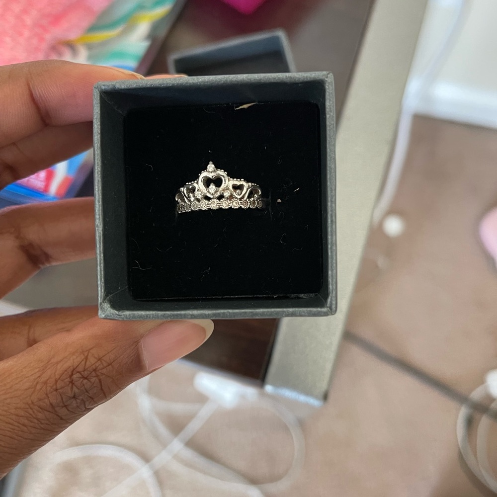 Rings - Picture 4 of 4